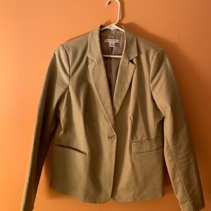 Woman’s Tan blazer